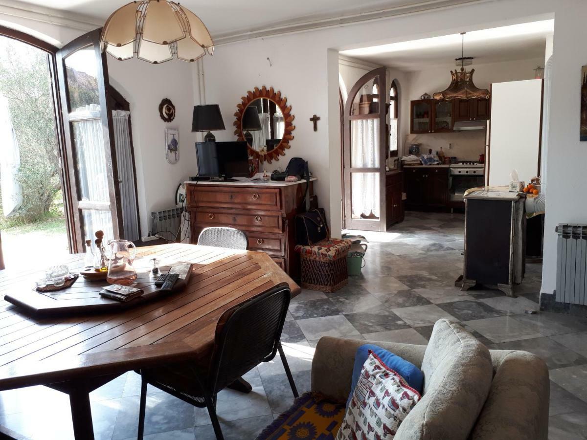 Oaza Mira Βίλα Τρογκίρ Εξωτερικό φωτογραφία
